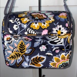 Vera Bradley Insulated Stay Cooler Crossbody Lunchbox Retired Charmont Meadow